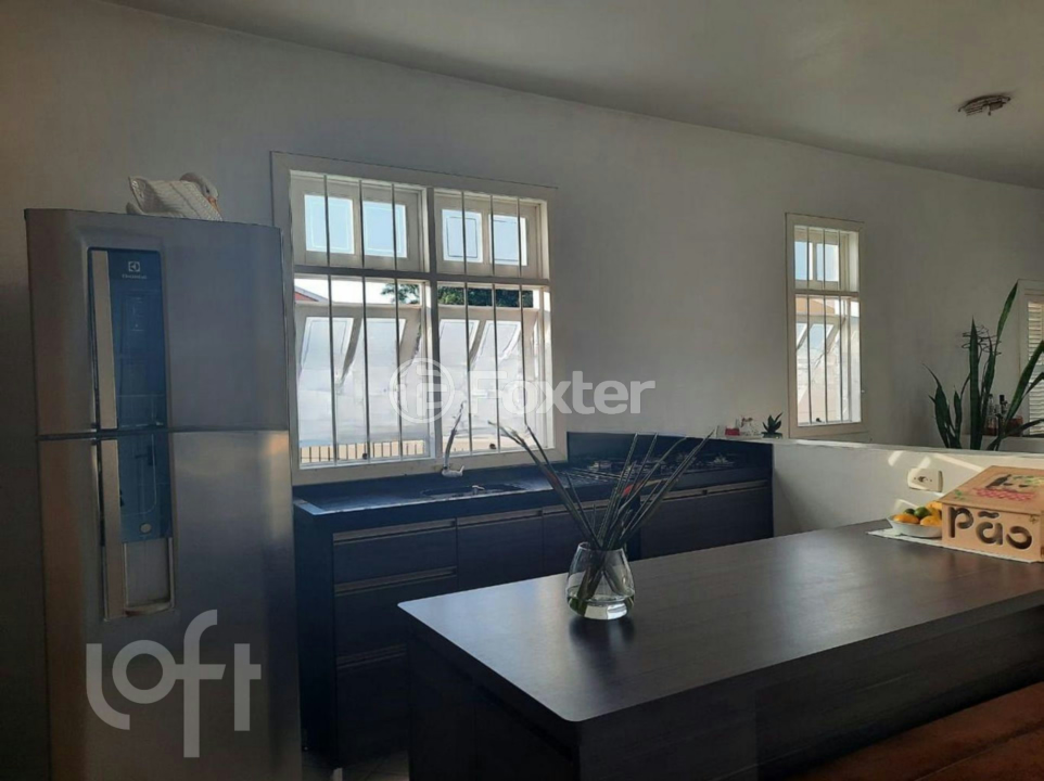 Casa à venda com 3 quartos, 176m² - Foto 11