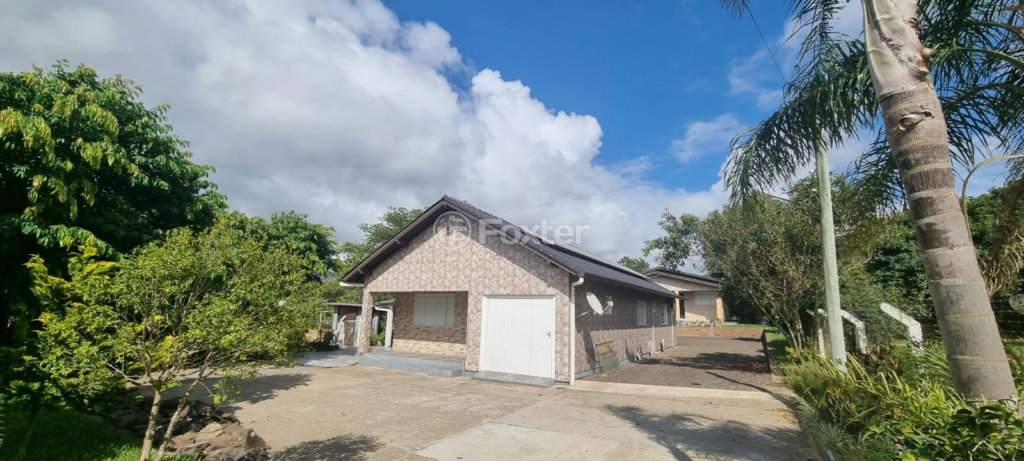 Sítio à venda com 3 quartos, 127m² - Foto 1