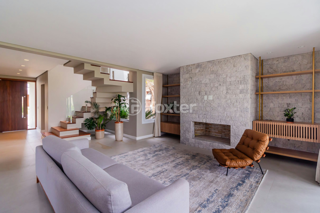 Casa de Condomínio à venda com 4 quartos, 314m² - Foto 2