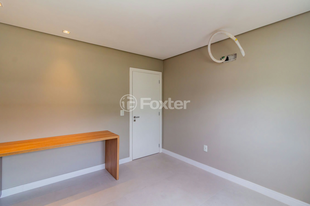 Casa de Condomínio à venda com 4 quartos, 314m² - Foto 16