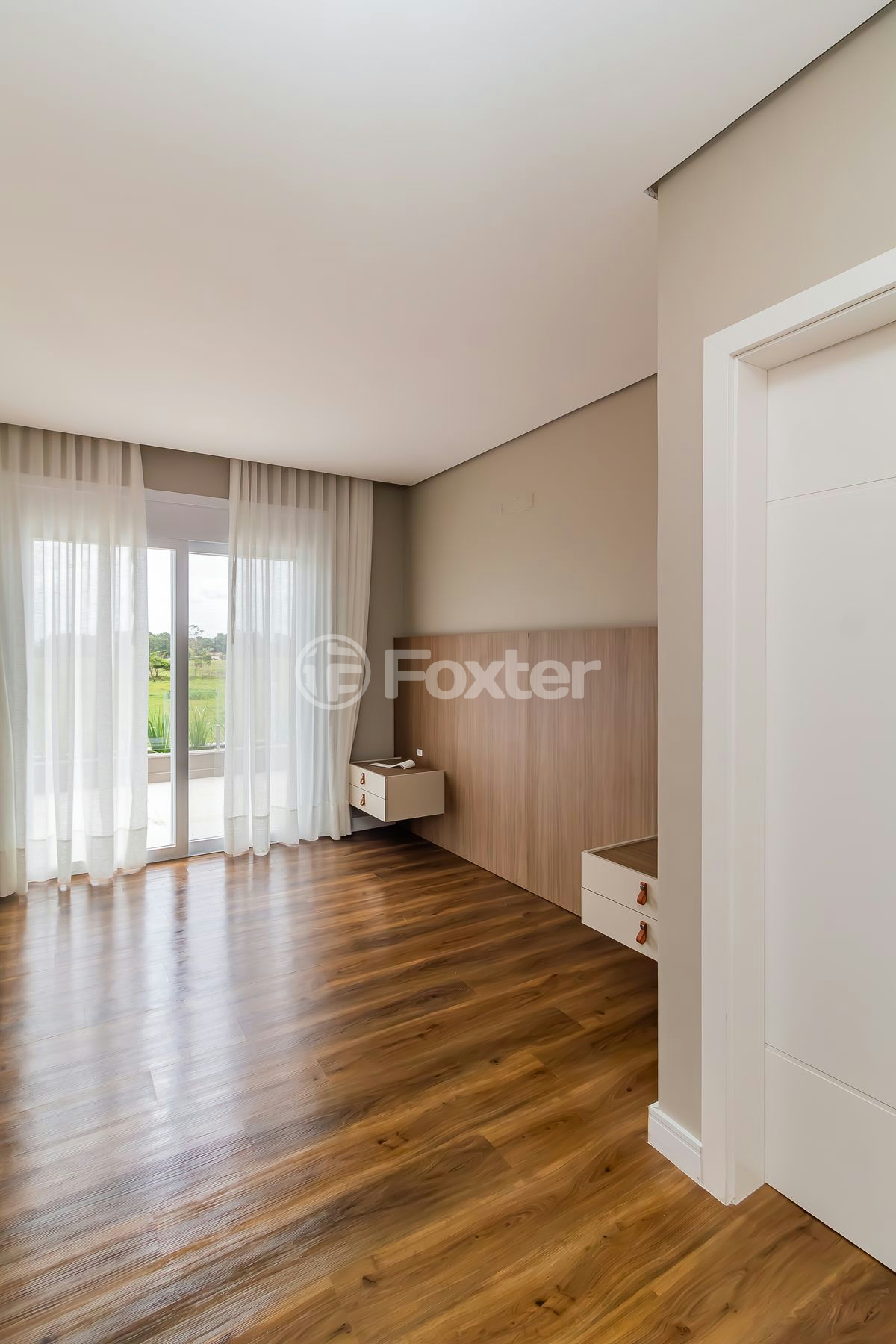 Casa de Condomínio à venda com 4 quartos, 314m² - Foto 33