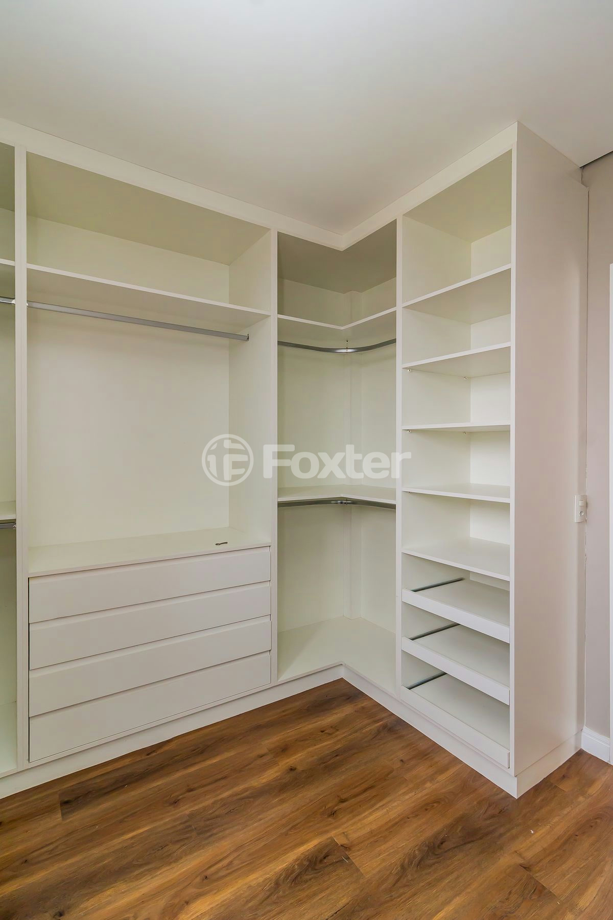 Casa de Condomínio à venda com 4 quartos, 314m² - Foto 37