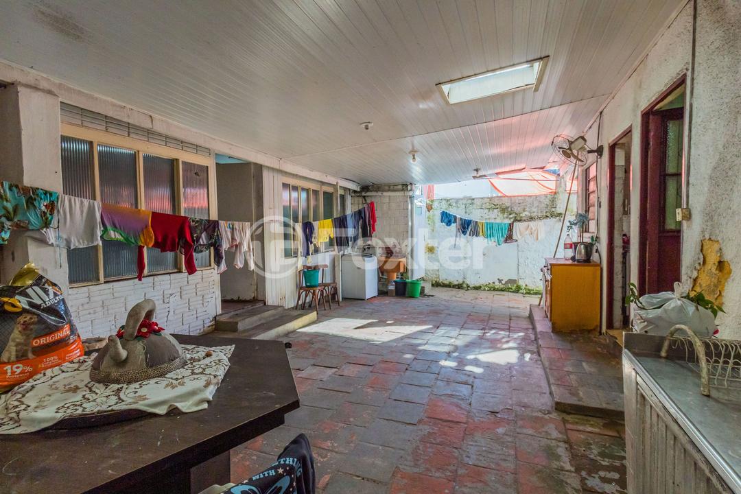 Casa à venda com 3 quartos, 308m² - Foto 18