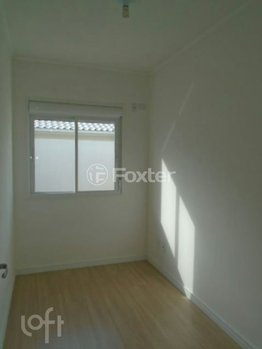 Casa de Condomínio à venda com 3 quartos, 77m² - Foto 2