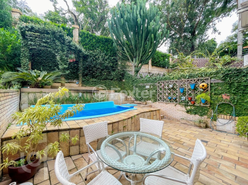 Casa de Condomínio à venda com 4 quartos, 219m² - Foto 7
