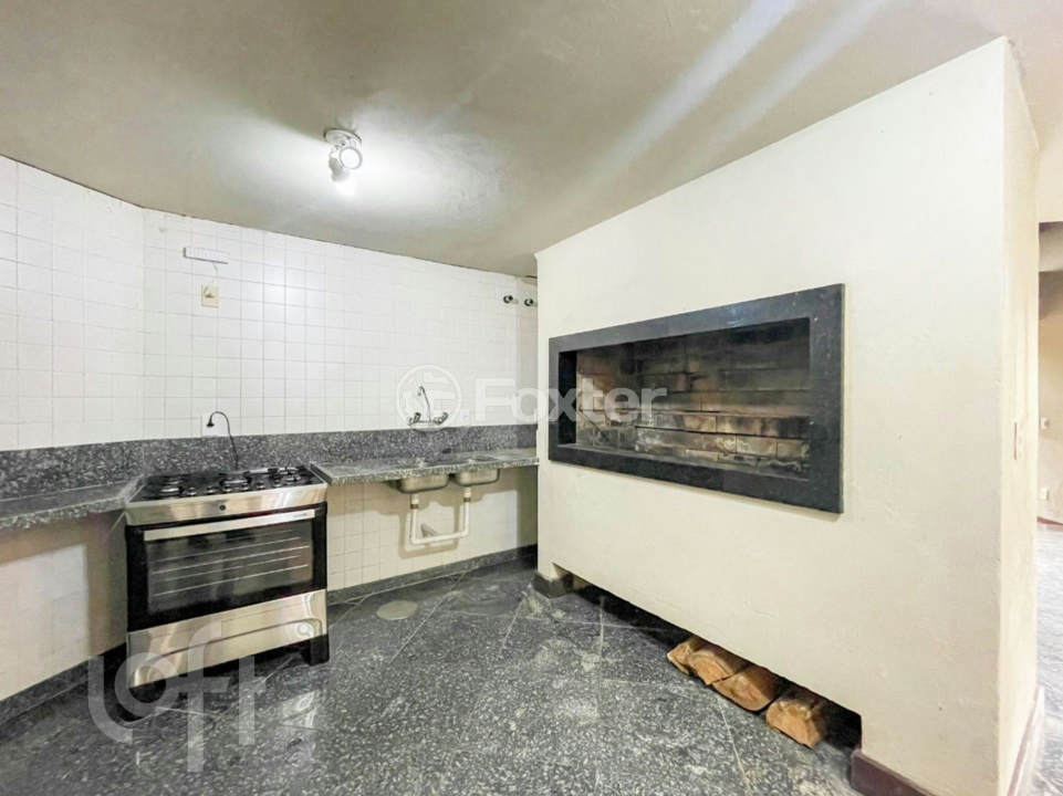 Casa de Condomínio à venda com 4 quartos, 219m² - Foto 38