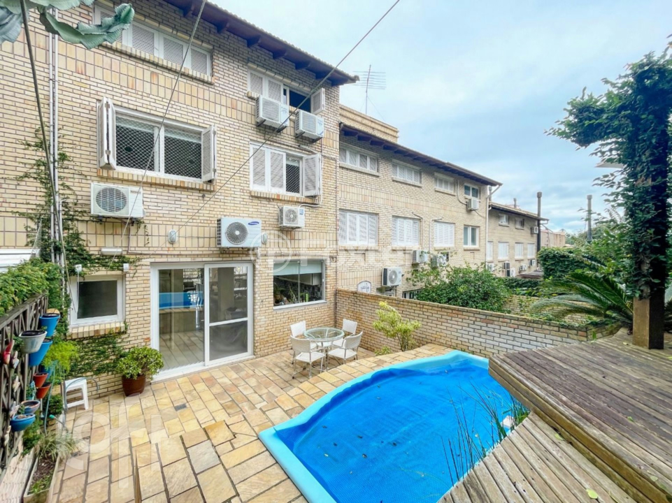 Casa de Condomínio à venda com 4 quartos, 219m² - Foto 54
