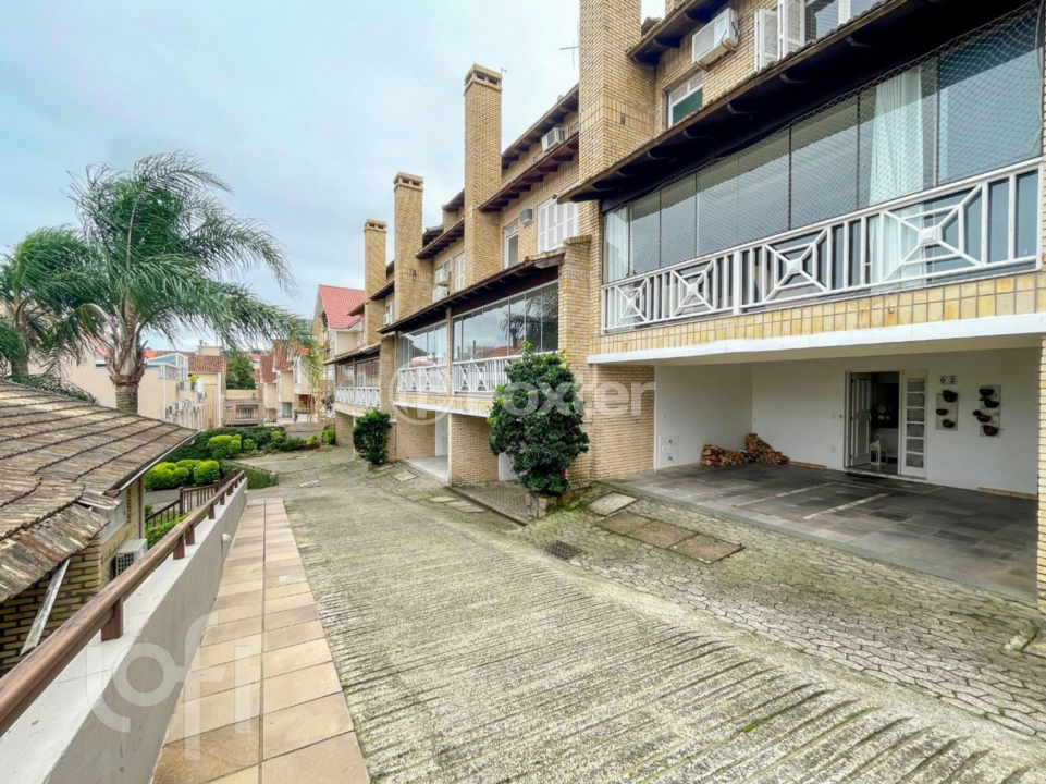 Casa de Condomínio à venda com 4 quartos, 219m² - Foto 50