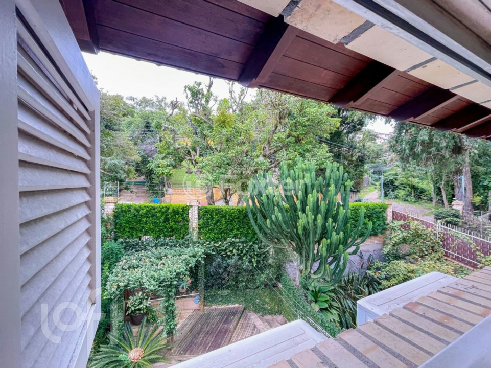 Casa de Condomínio à venda com 4 quartos, 219m² - Foto 18