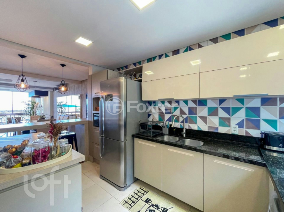Casa de Condomínio à venda com 4 quartos, 219m² - Foto 12
