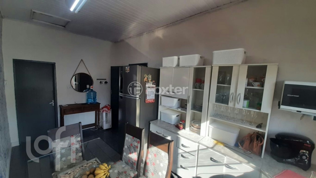 Casa à venda com 3 quartos, 169m² - Foto 14
