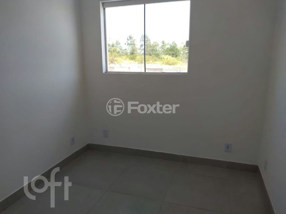 Casa à venda com 2 quartos, 50m² - Foto 7