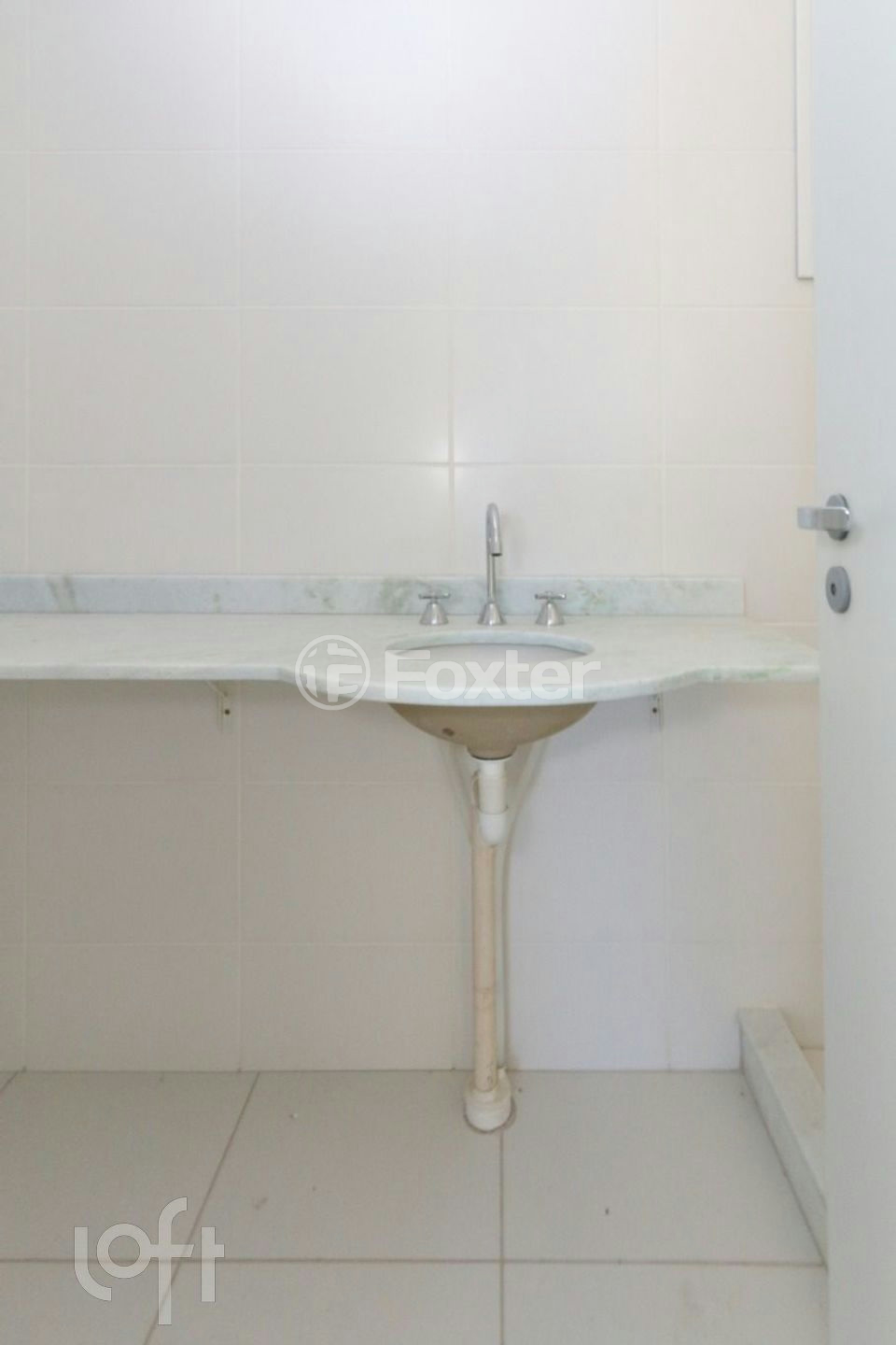 Apartamento à venda com 3 quartos, 76m² - Foto 7