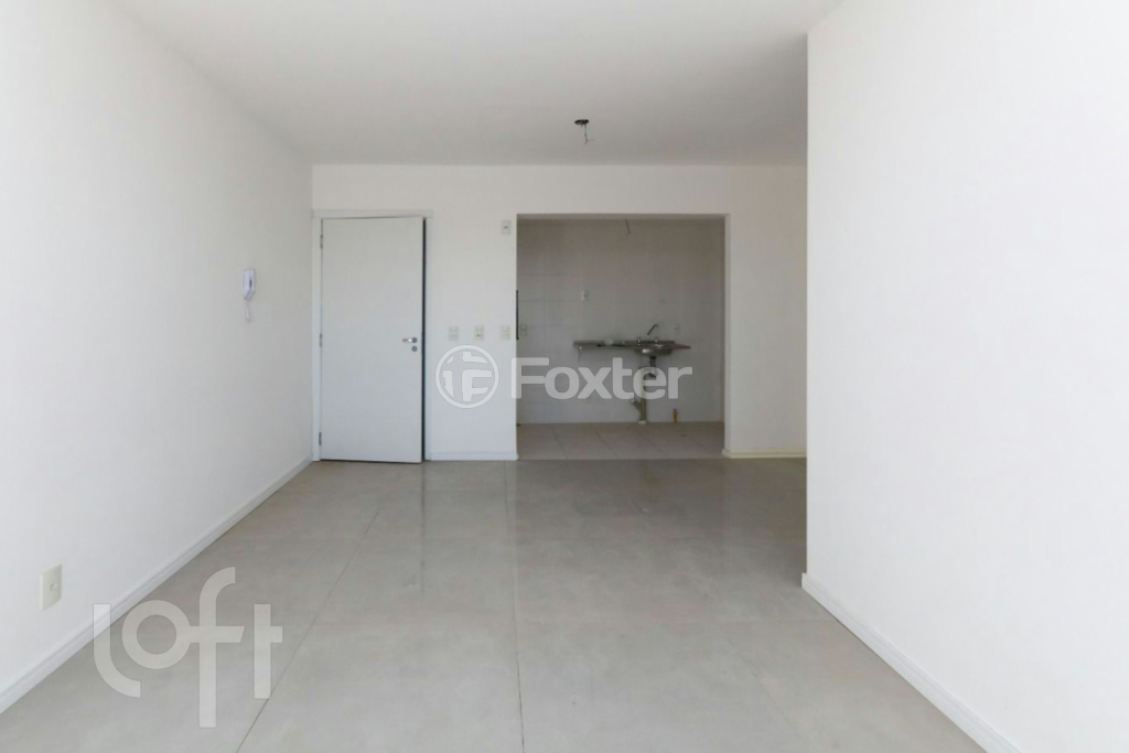 Apartamento à venda com 3 quartos, 76m² - Foto 2