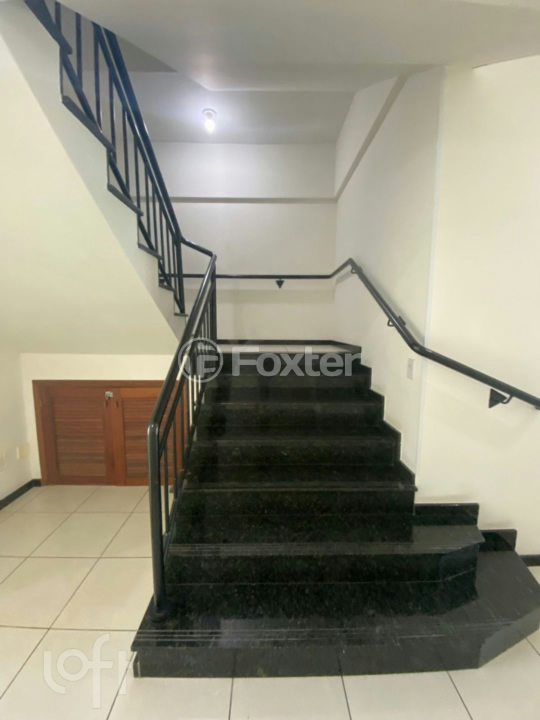 Apartamento à venda com 3 quartos, 128m² - Foto 4