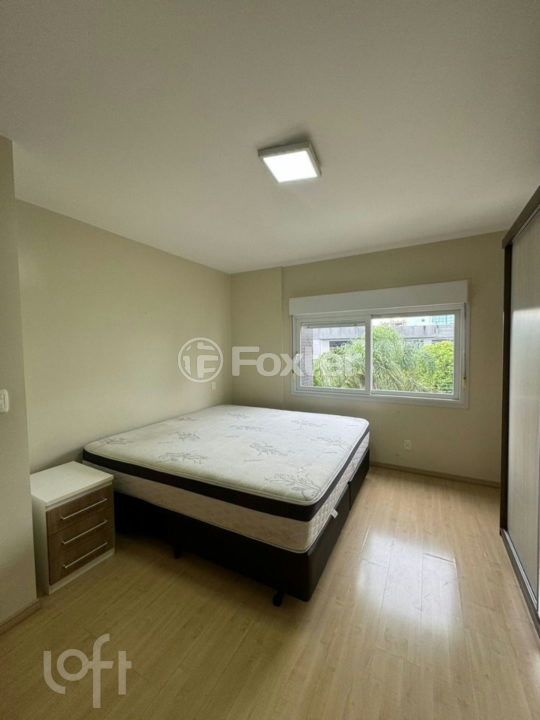 Apartamento à venda com 3 quartos, 112m² - Foto 7
