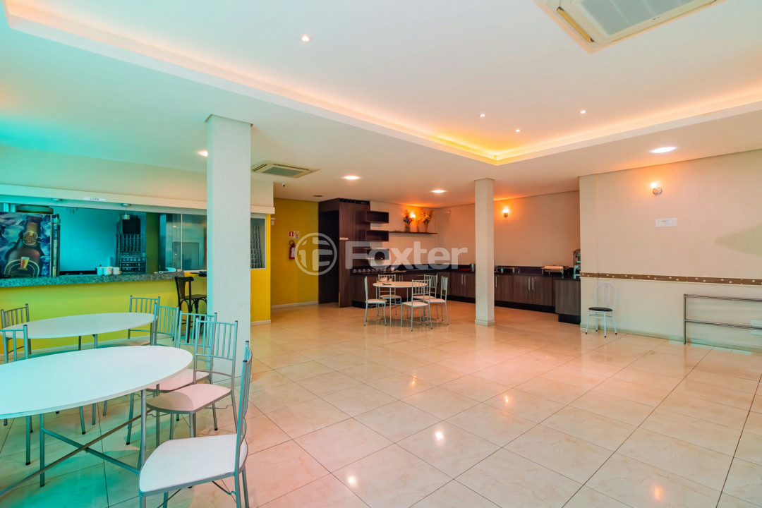 Prédio Inteiro à venda com 3 quartos, 600m² - Foto 8