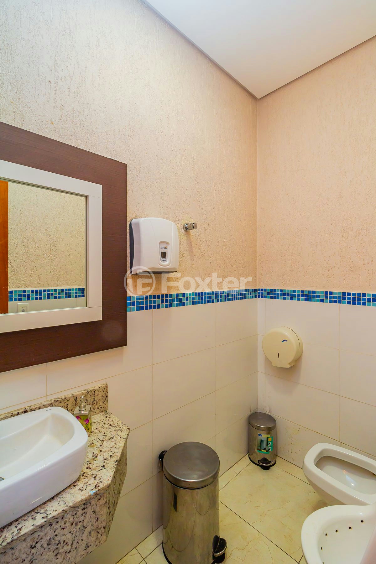 Prédio Inteiro à venda com 3 quartos, 600m² - Foto 12