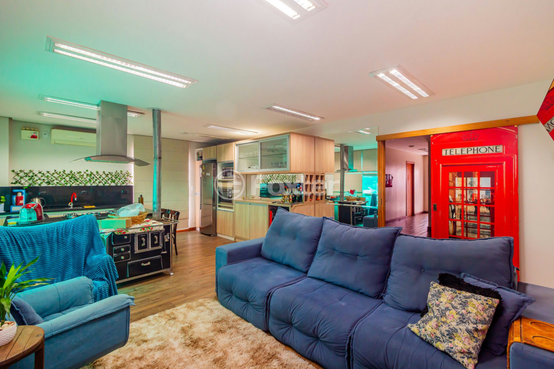 Prédio Inteiro à venda com 3 quartos, 600m² - Foto 17