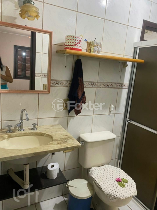 Casa à venda com 2 quartos, 180000m² - Foto 3