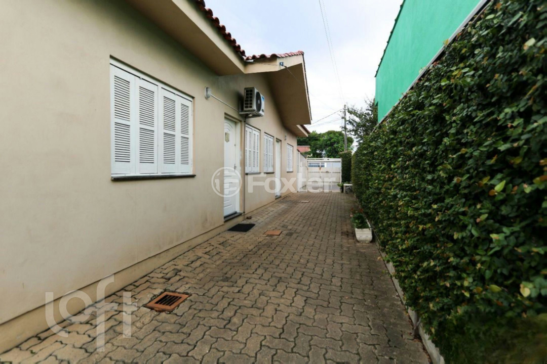 Casa à venda com 2 quartos, 45m² - Foto 22