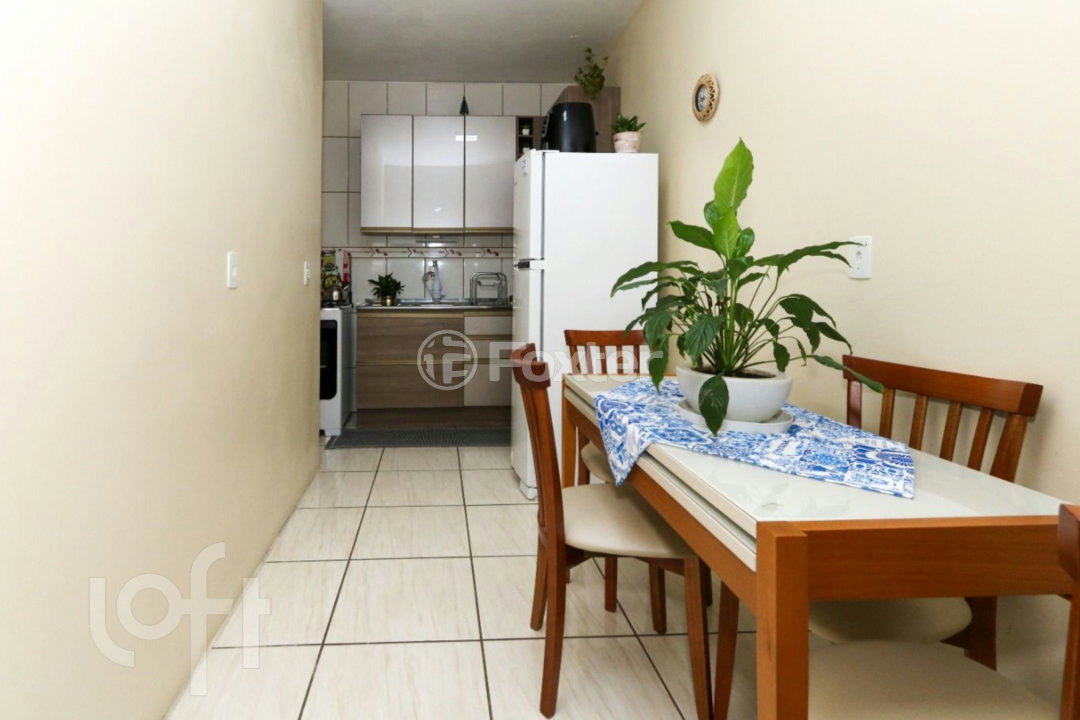 Casa à venda com 2 quartos, 45m² - Foto 14