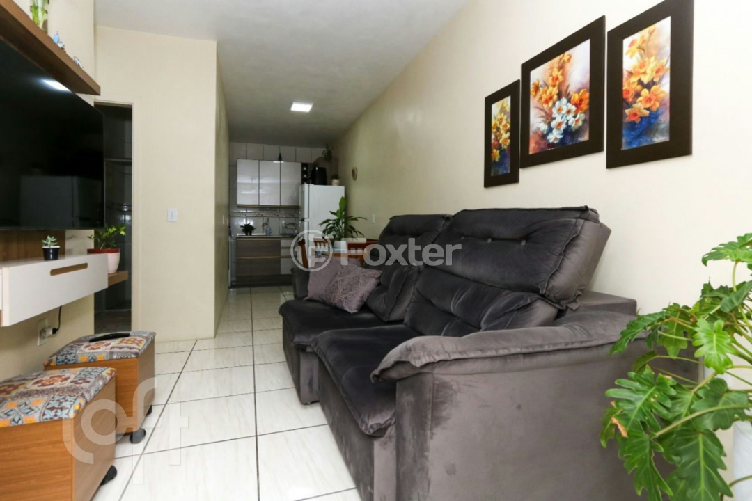 Casa à venda com 2 quartos, 45m² - Foto 1