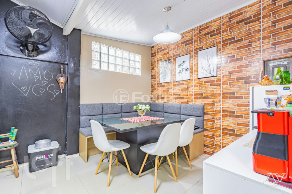 Casa de Condomínio à venda com 3 quartos, 88m² - Foto 2