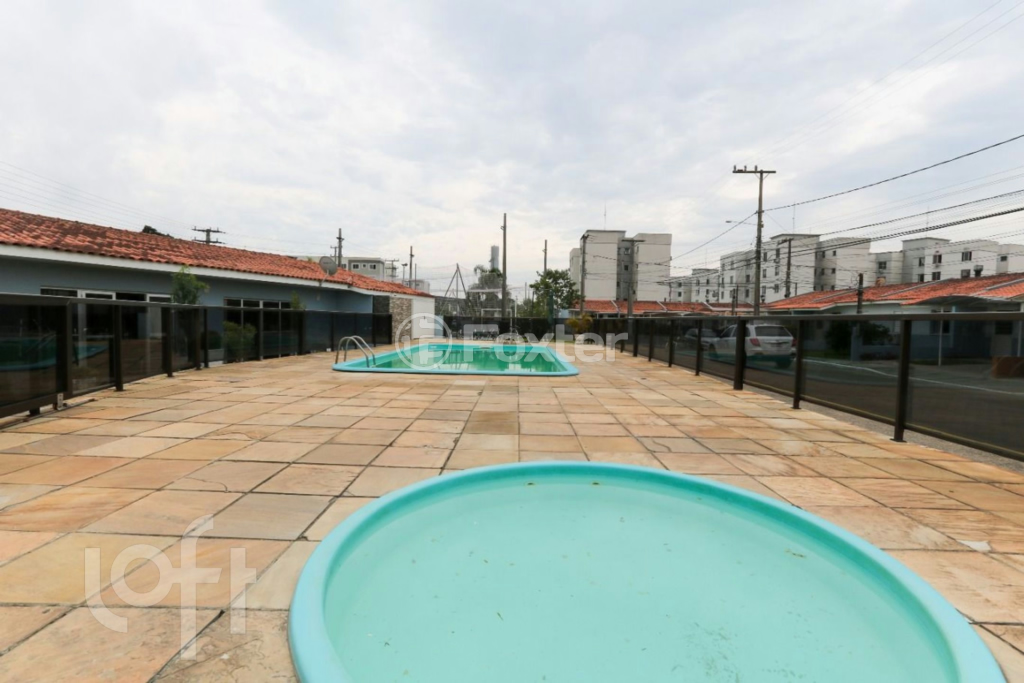 Casa à venda com 2 quartos, 61m² - Foto 32