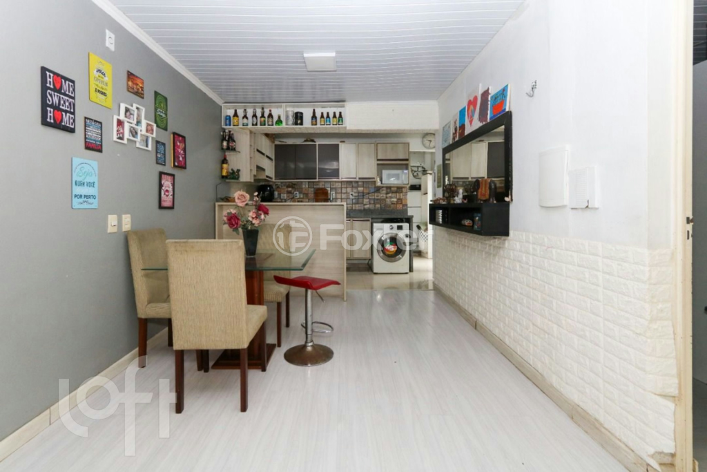 Casa à venda com 2 quartos, 61m² - Foto 5