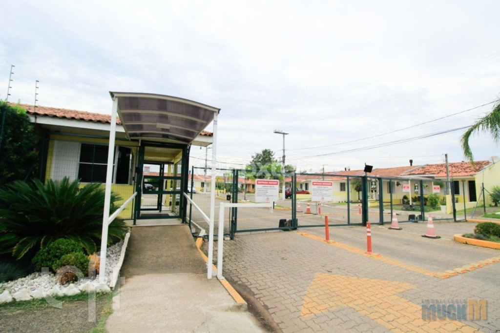 Casa à venda com 2 quartos, 61m² - Foto 20