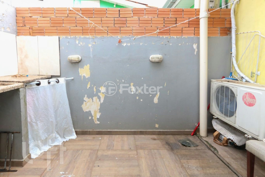 Casa à venda com 2 quartos, 61m² - Foto 11
