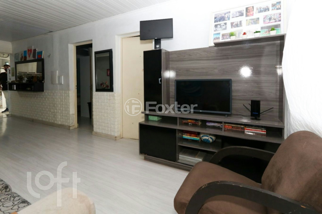 Casa à venda com 2 quartos, 61m² - Foto 3