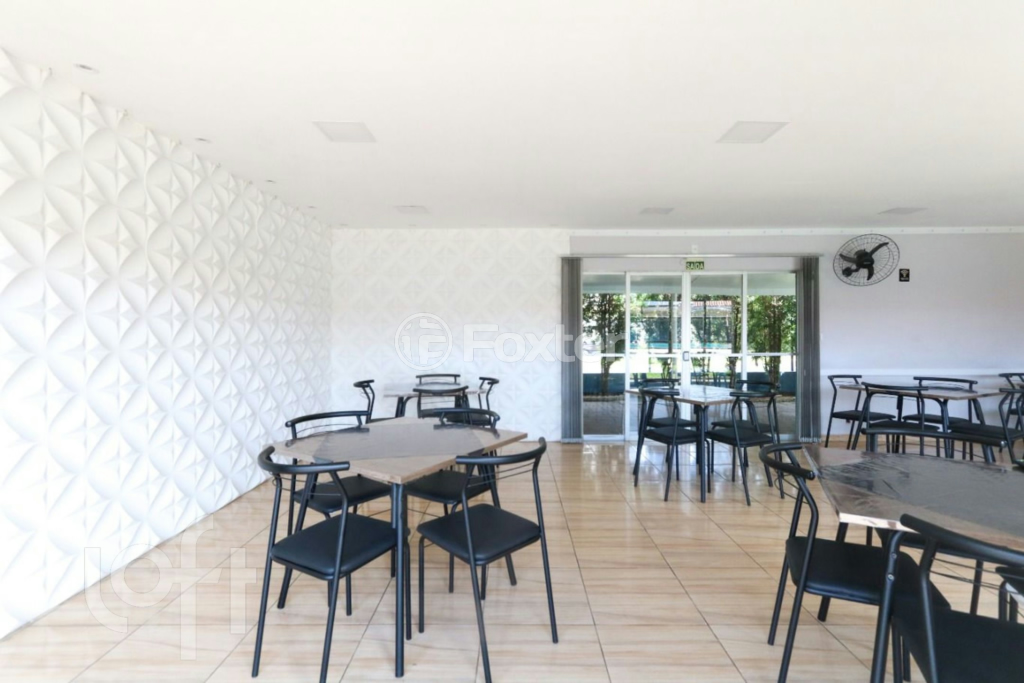 Casa à venda com 2 quartos, 61m² - Foto 27