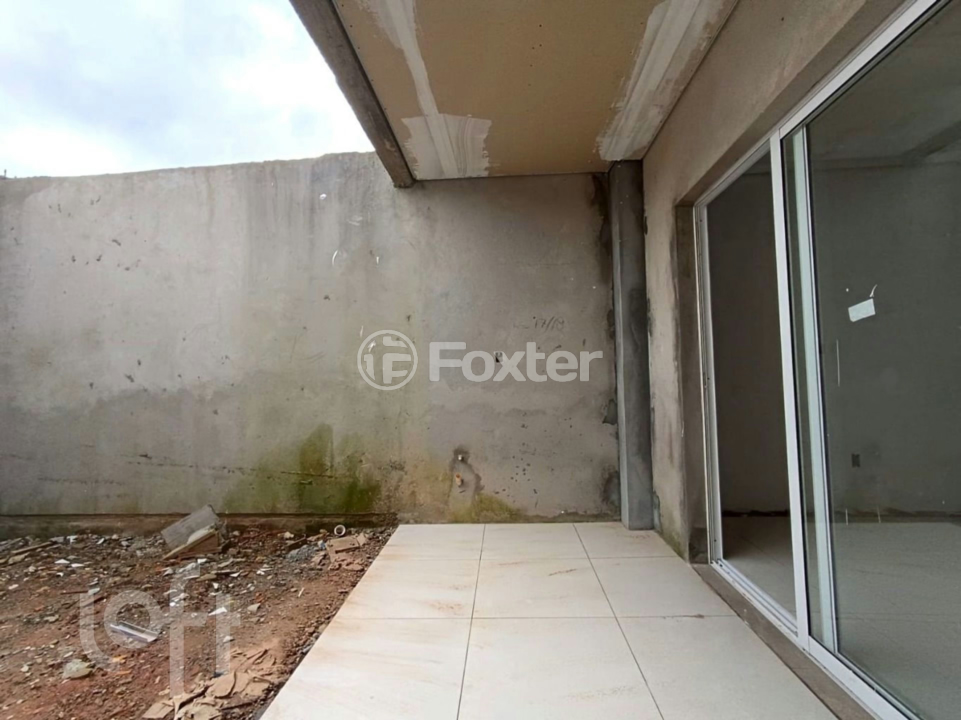 Casa à venda com 2 quartos, 69m² - Foto 10