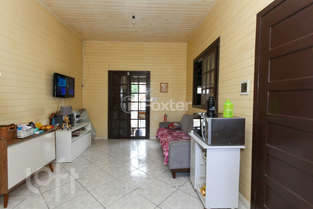 Casa à venda com 2 quartos, 67m² - Foto 4