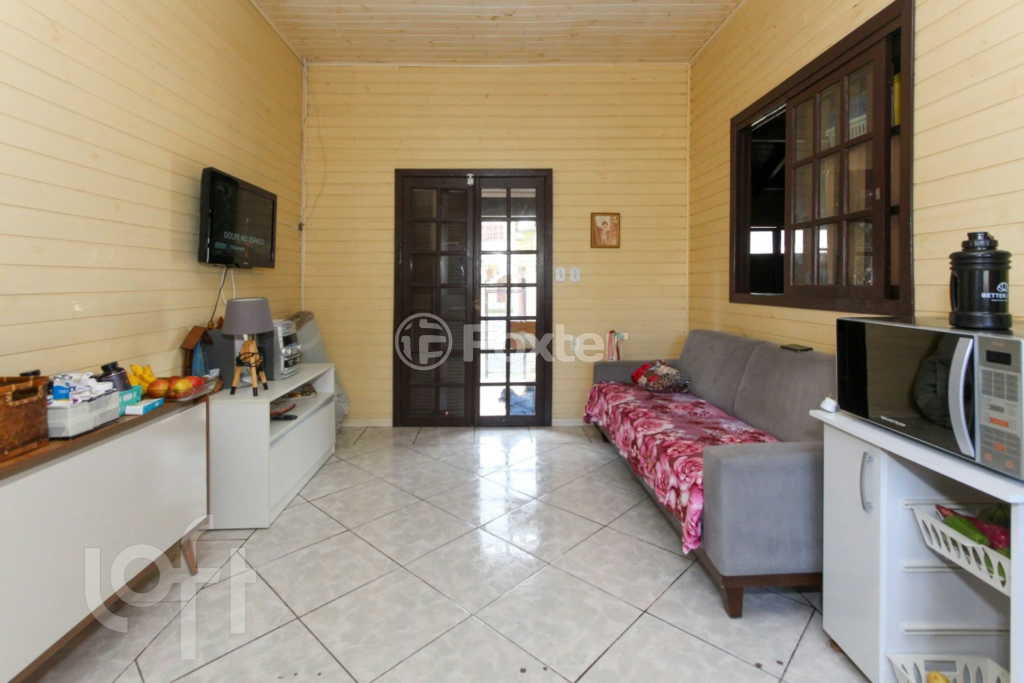 Casa à venda com 2 quartos, 67m² - Foto 1