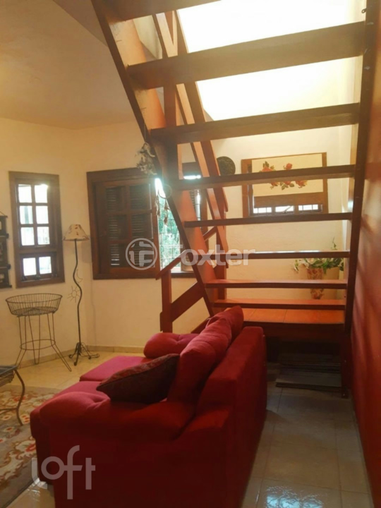 Casa à venda com 2 quartos, 77m² - Foto 4