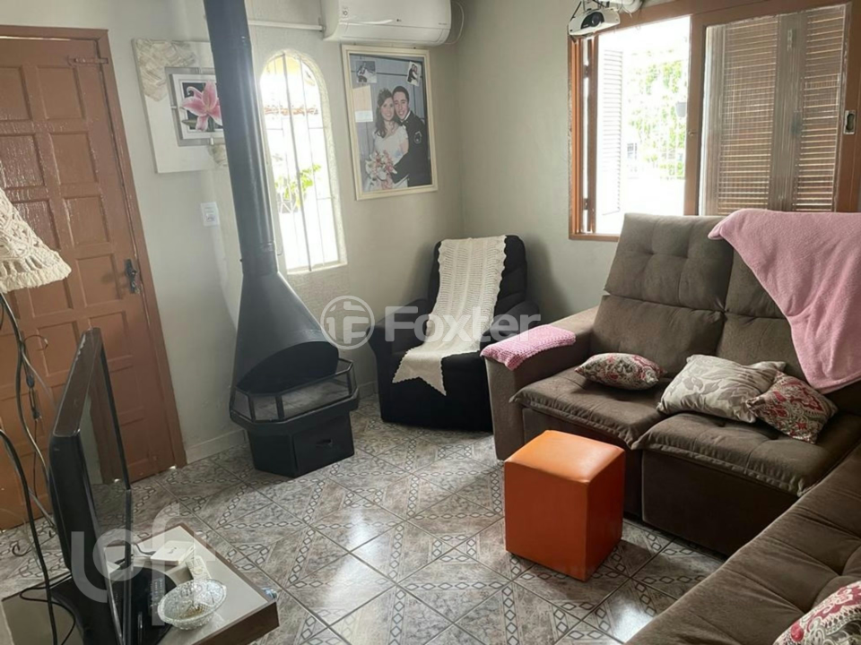 Casa à venda com 3 quartos, 110m² - Foto 3