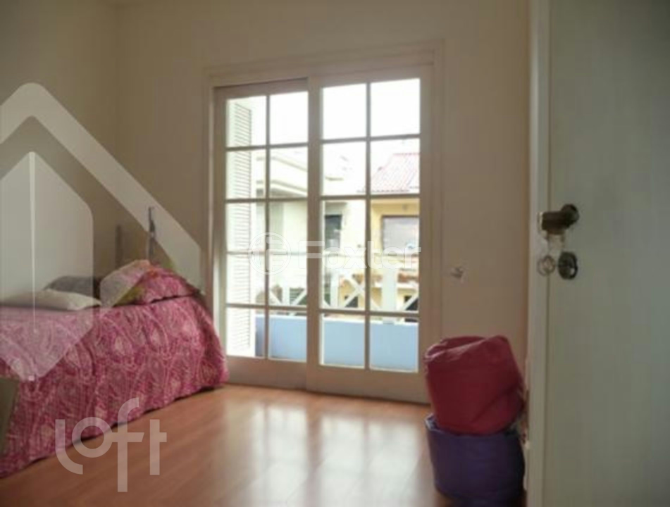 Casa de Condomínio à venda com 4 quartos, 260m² - Foto 14