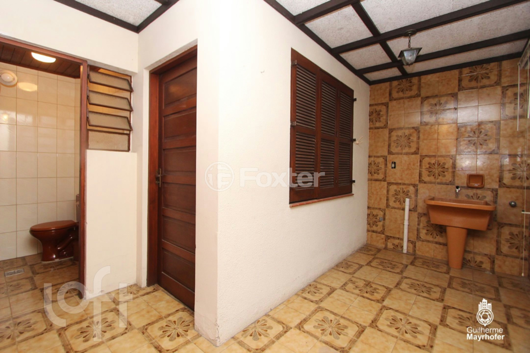 Casa à venda com 4 quartos, 300m² - Foto 30