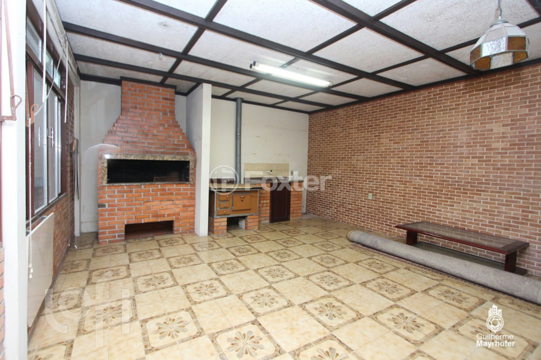Casa à venda com 4 quartos, 300m² - Foto 29