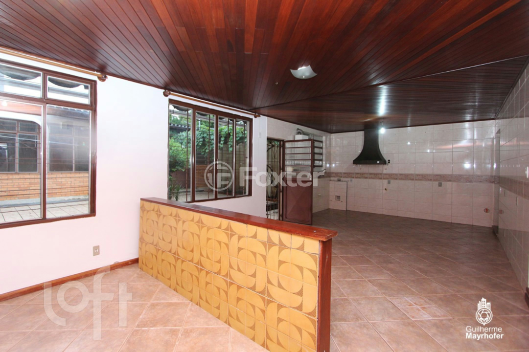 Casa à venda com 4 quartos, 300m² - Foto 14