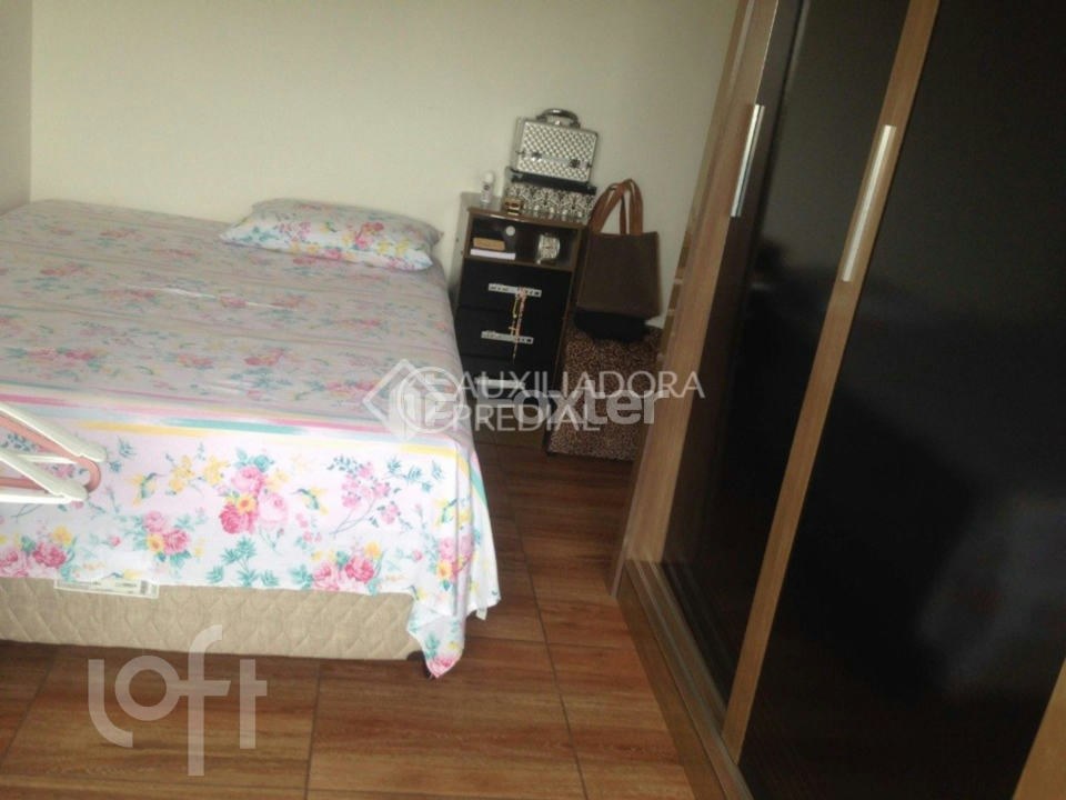 Apartamento à venda com 2 quartos, 48m² - Foto 1