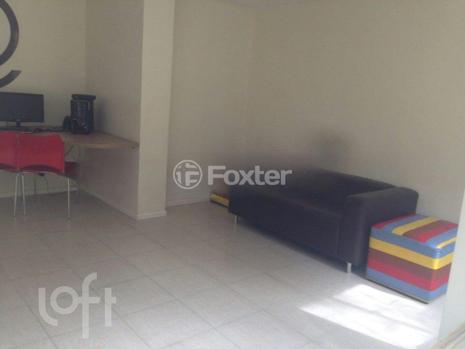 Apartamento à venda com 2 quartos, 48m² - Foto 18