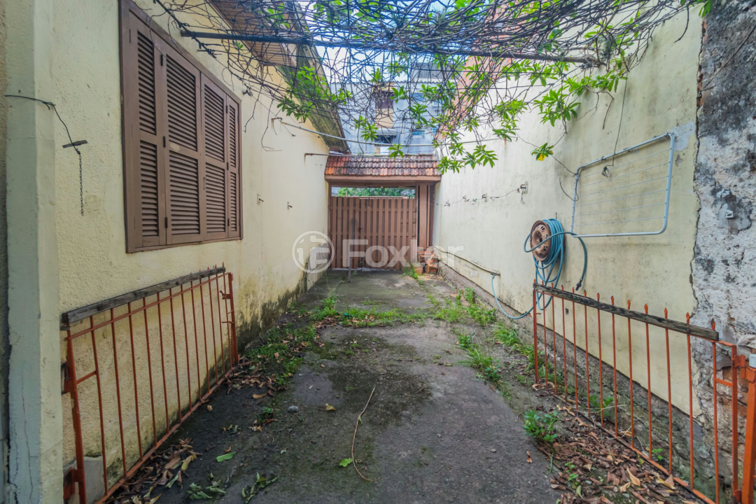 Casa à venda com 3 quartos, 142m² - Foto 40