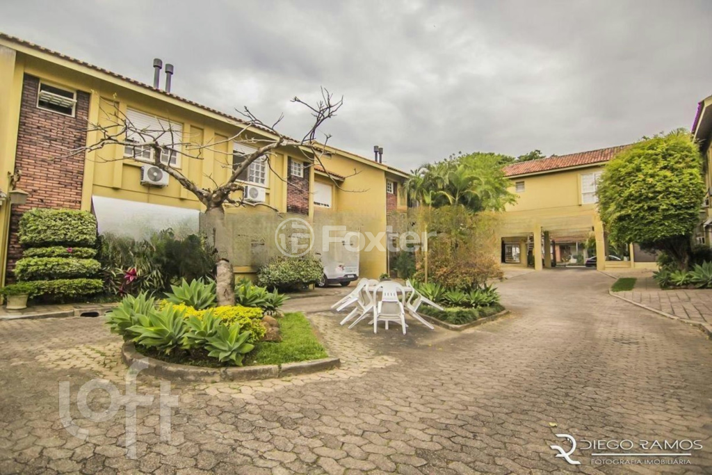 Casa de Condomínio à venda com 3 quartos, 162m² - Foto 4