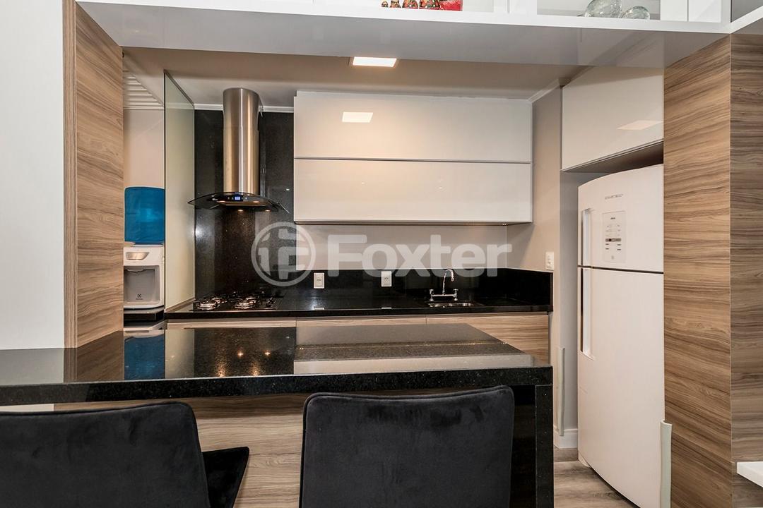 Apartamento à venda com 2 quartos, 68m² - Foto 4