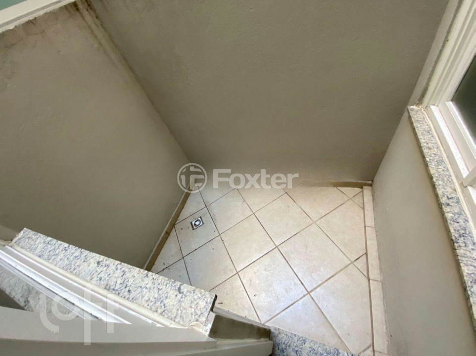 Apartamento à venda com 3 quartos, 91m² - Foto 4
