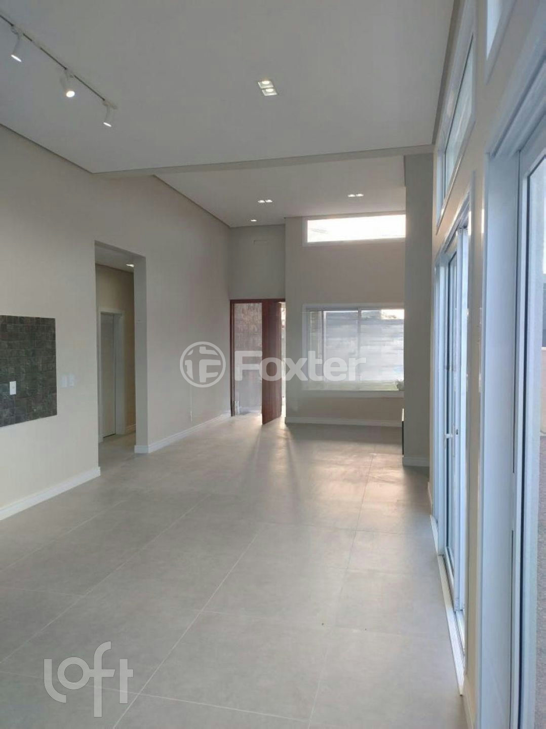 Casa de Condomínio à venda com 3 quartos, 160m² - Foto 3